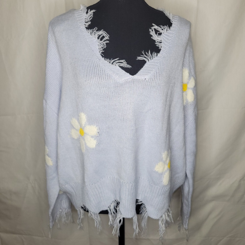 Polly Esther Light‎ Blue Daisy Distressed V-Neck Sweater Women's Size L